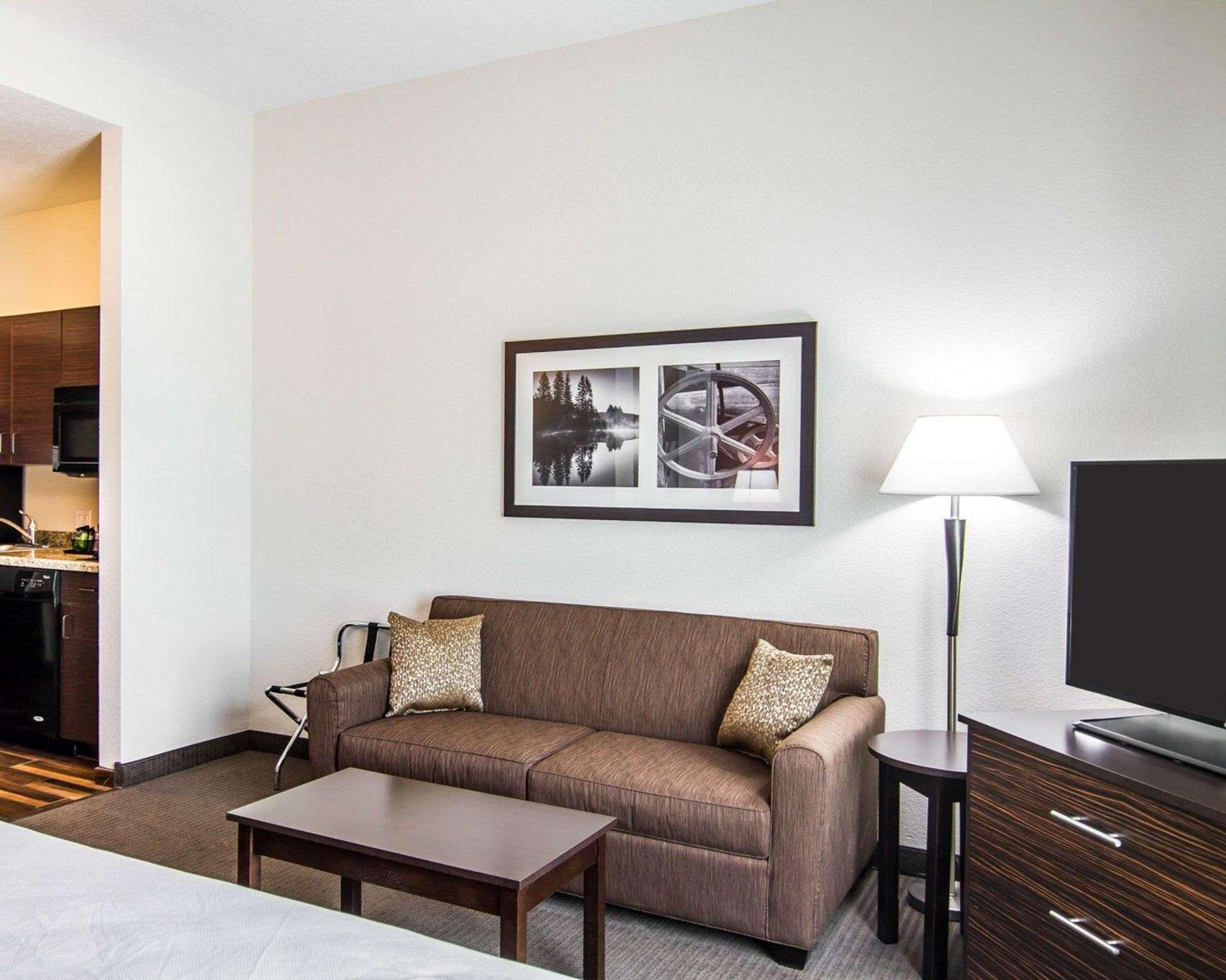 Mainstay Suites Lufkin Exterior photo